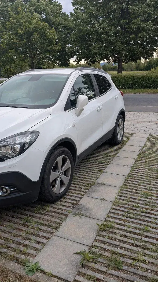 Second-hand Opel Mokka Innovation 136 CP (100 kW) 2016 Alb SUV