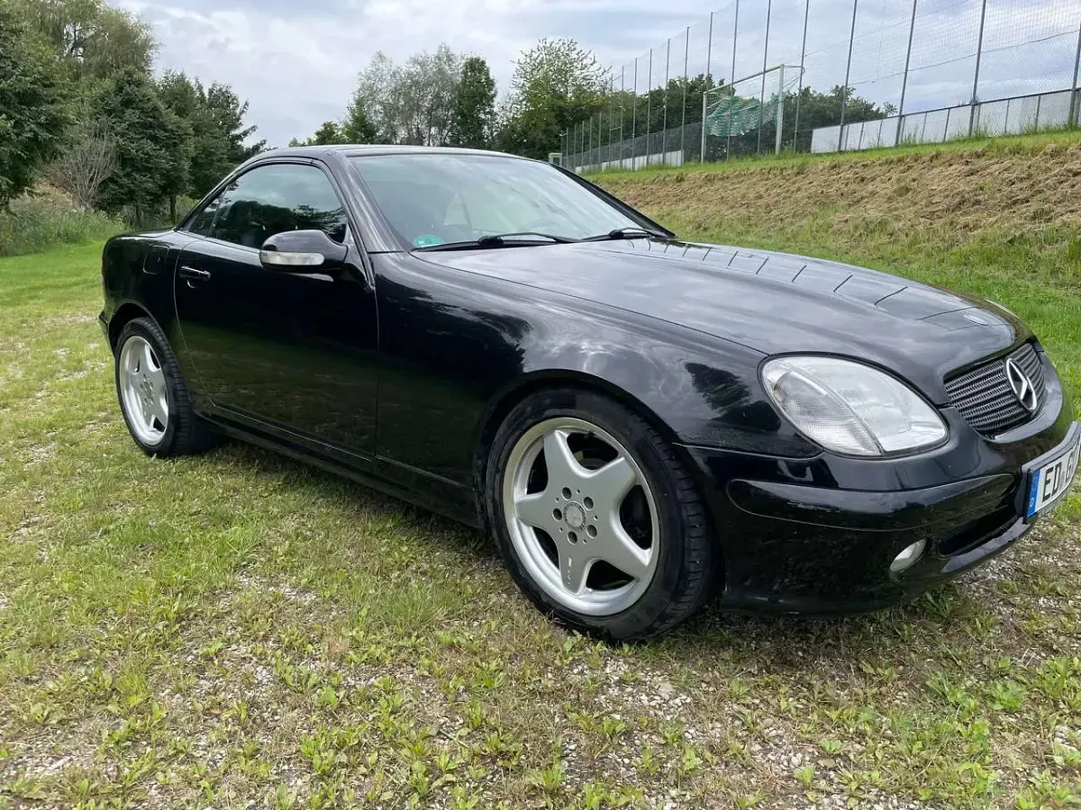 Gebraucht Mercedes SLK200 163 PS (119 kW) 2000 Schwarz Cabrio