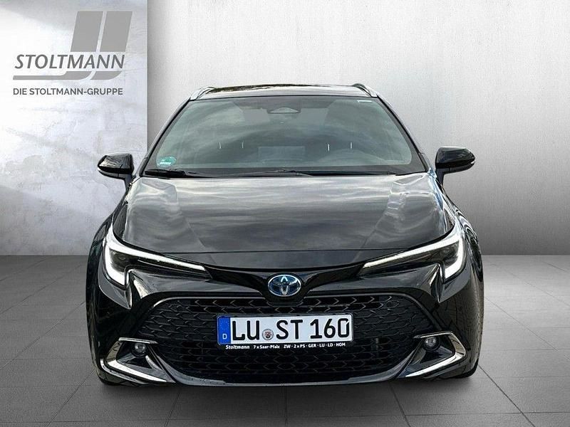 Neu Toyota Corolla 178 PS (130 kW) 2025 Schwarz Kombi