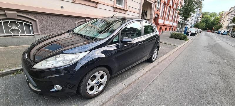 Gebraucht Ford Fiesta 2011 Schwarz Kleinwagen