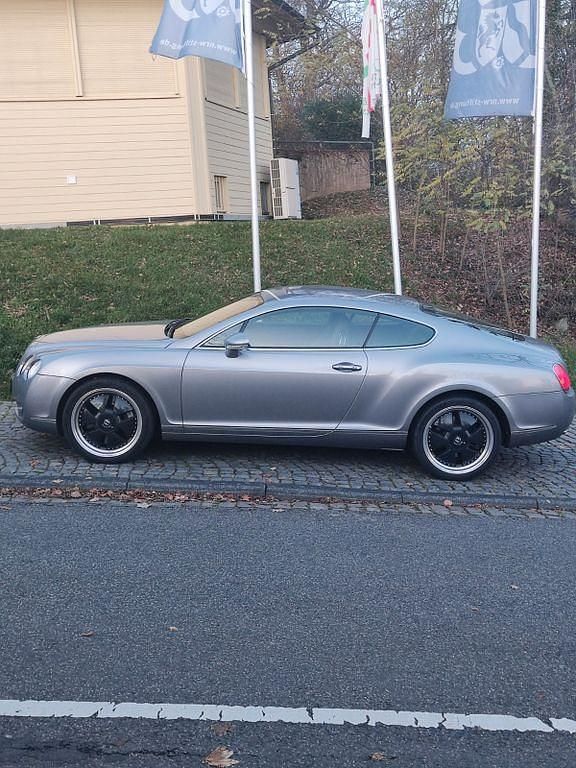 Gebraucht Bentley Continental 560 PS (411 kW) 2005 Grau Coupé
