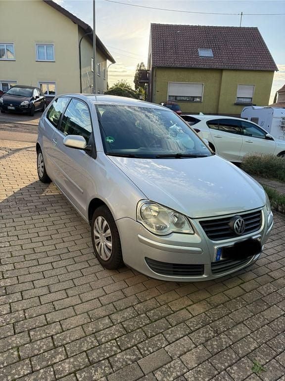 Gebraucht VW Polo Comfortline 69 PS (50 kW) 2009 Silber Kleinwagen