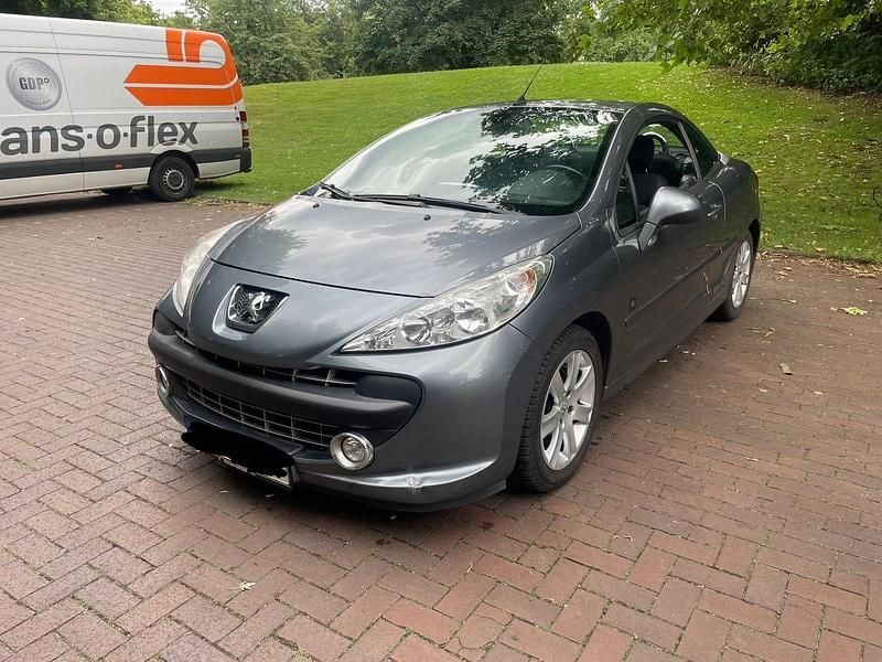 Gebraucht Peugeot 207 CC 109 PS (80 kW) 2009 Grau Cabrio