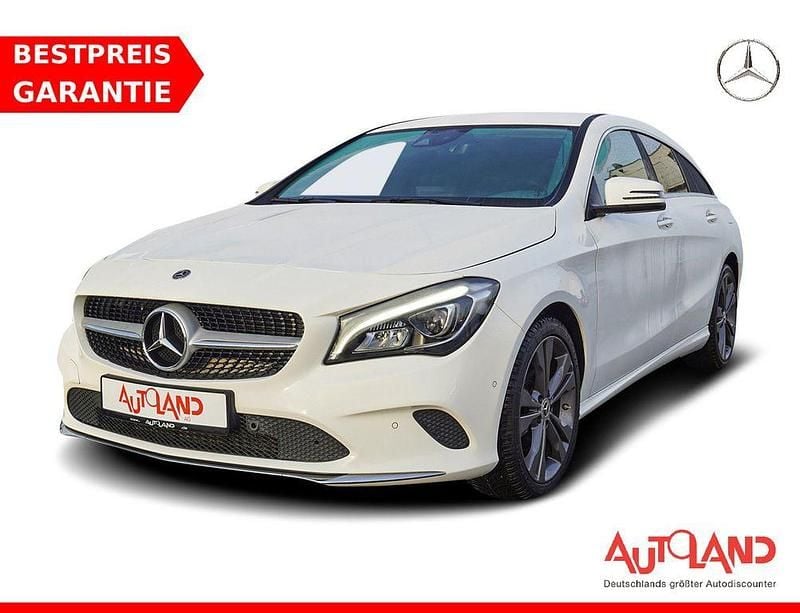 Weiß Gebraucht 2018 Mercedes CLA180 Shooting Brake Urban Kombi | 20.950 € (Etwas zu teuer) - Bild 1/4