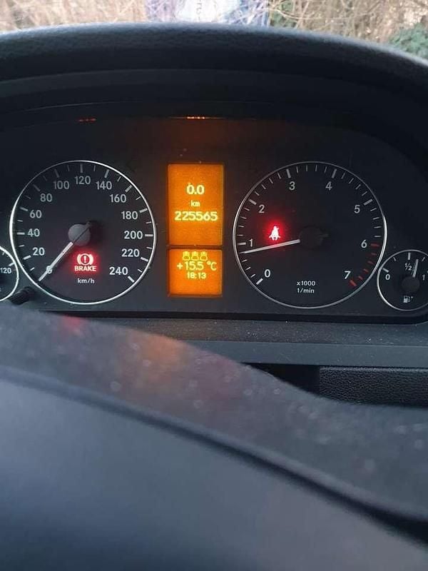 Gebraucht Mercedes A150 Classic 95 PS (69 kW) 2006 Schwarz Limousine