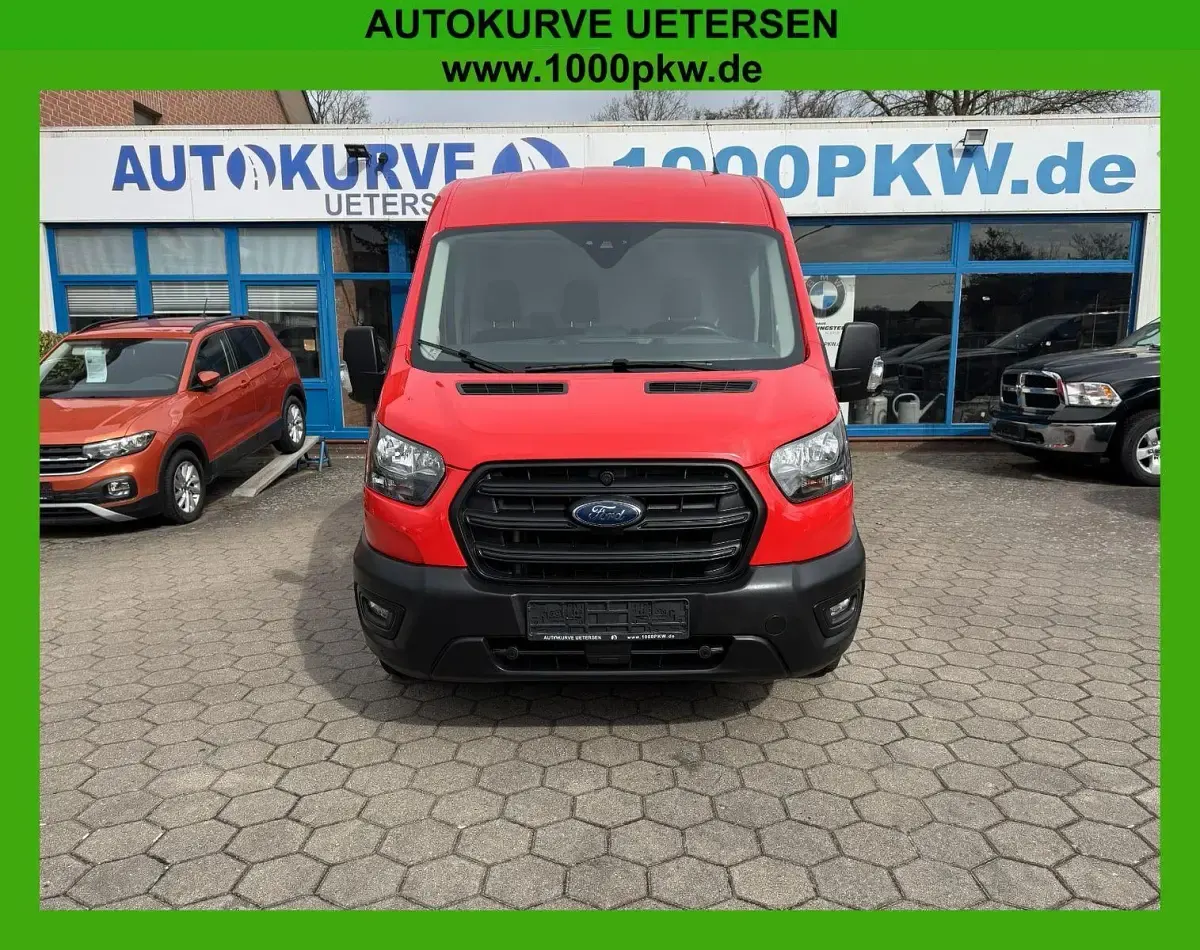 Używany Ford Transit 105 KM (77 kW) 2022 Czerwony Minivan