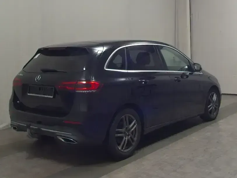 Gebraucht Mercedes B200 Progressive 150 PS (110 kW) 2021 Schwarz Kleinwagen