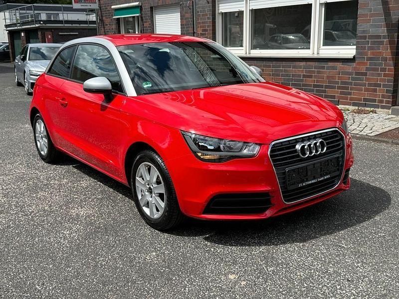 Rot Gebraucht 2010 Audi A1 Attraction Kleinwagen | 8.999 € (Teuer) - Bild 1/4