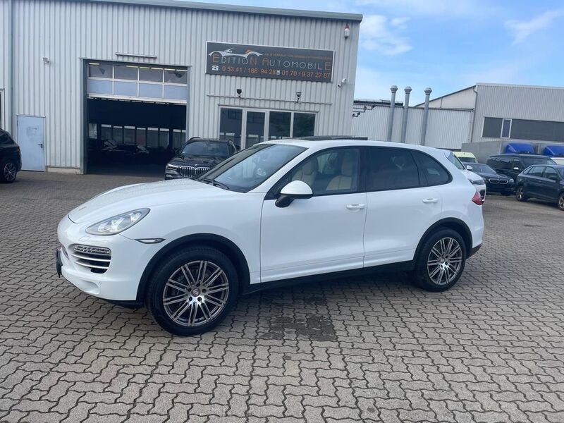 Gebraucht Porsche Cayenne Platinum Edition 245 PS (180 kW) 2014 Weiß SUV