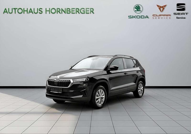 Neu Skoda Karoq Selection 150 PS (110 kW) 2025 Schwarzmagic perleffekt SUV