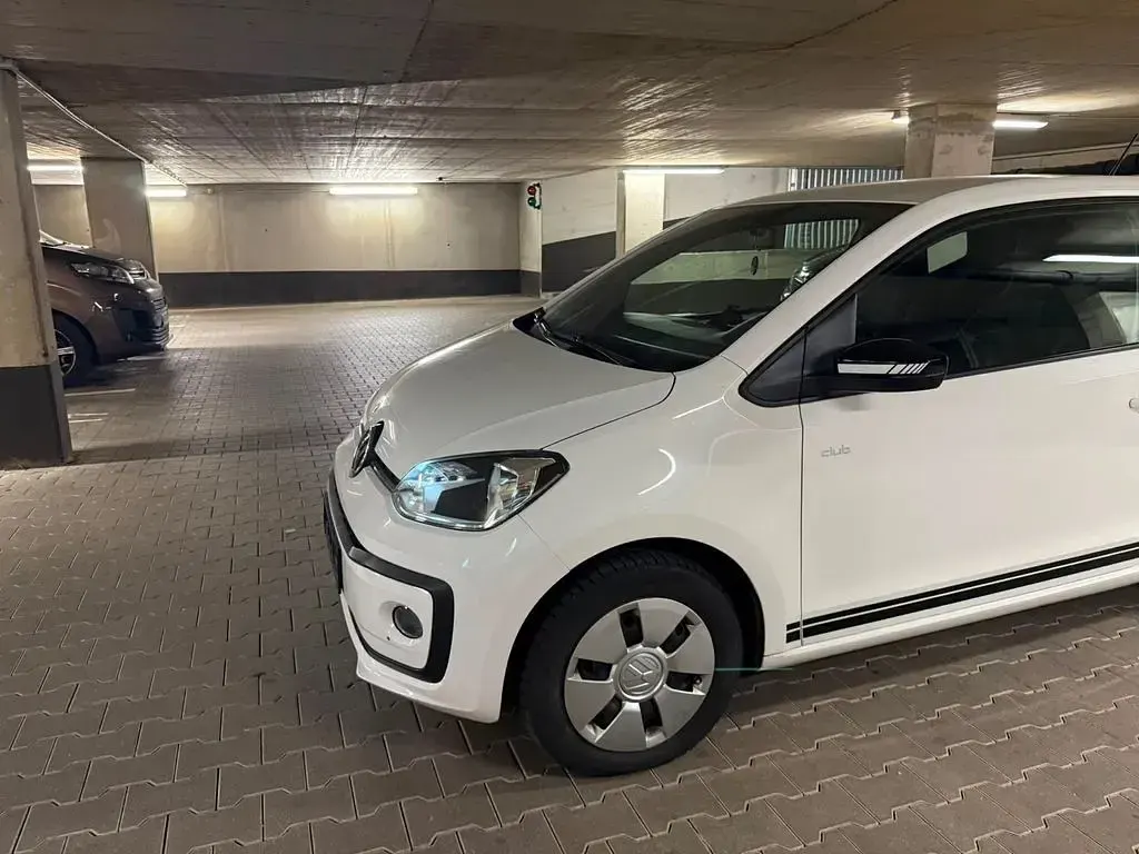 Gebraucht VW up! Beats 65 PS (47 kW) 2017 Schwarz Kleinwagen