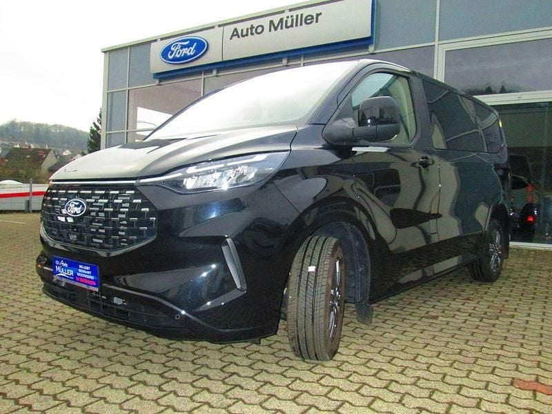 Gebraucht Ford Tourneo 170 PS (125 kW) 2025 Schwarz Van / Kleinbus