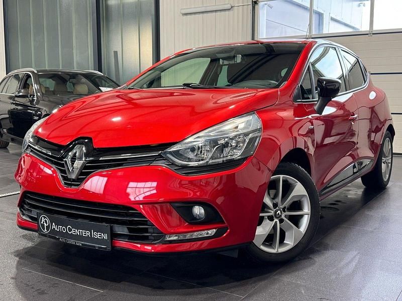 Rot Gebraucht 2016 Renault Clio IV LIMITED Kleinwagen | 9.880 € (Fairer Preis) - Bild 1/4