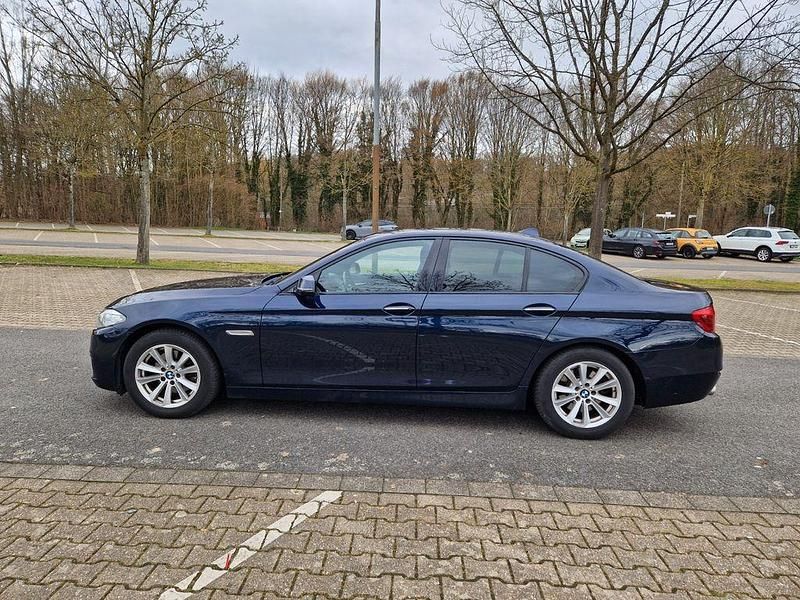 Gebraucht BMW 520 190 PS (139 kW) 2014 Blau Limousine