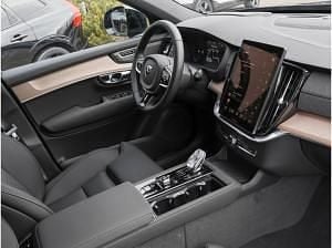 Neu Volvo XC90 Ultra 310 PS (228 kW) 2026 Grau (platinum grey / metallic) SUV
