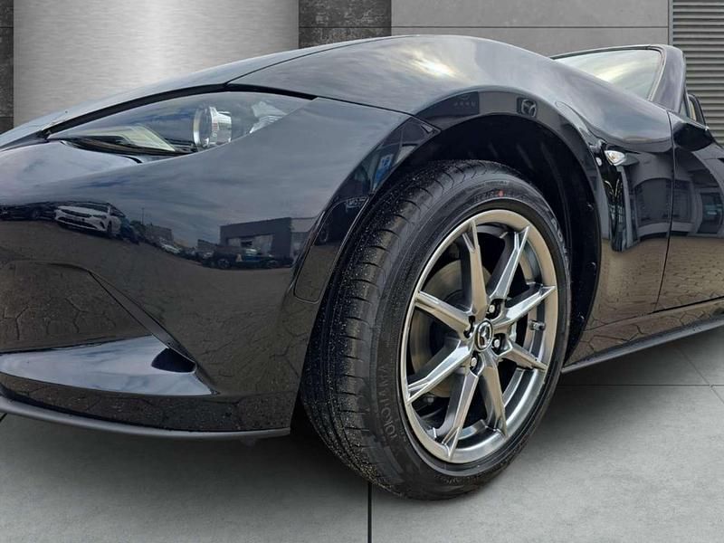 Neu Mazda MX5 Kazari 132 PS (97 kW) 2025 Jet black Cabrio