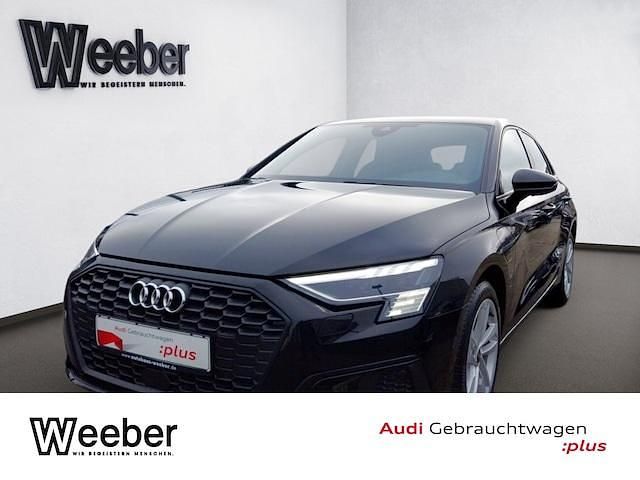 Brillantschwarz Gebraucht 2023 Audi A3 Sportback e-tron S-Line Kleinwagen | 23.840 € (Fairer Preis) - Bild 1/4