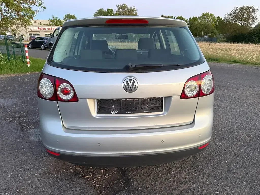 Gebraucht VW Golf Plus Cross Comfortline 116 PS (85 kW) 2005 Silber Van / Kleinbus