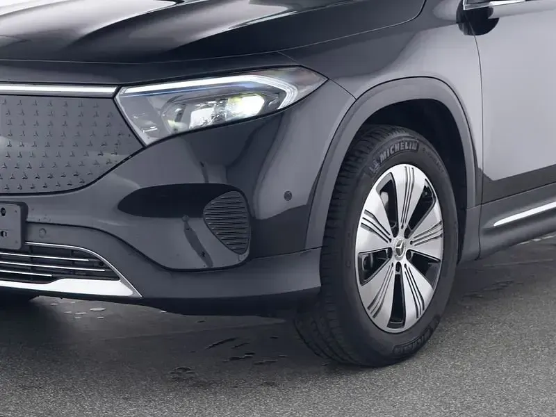 Gebraucht Mercedes EQB350 Advanced 215 kW (293 PS) 2024 lack kosmosschwarz SUV