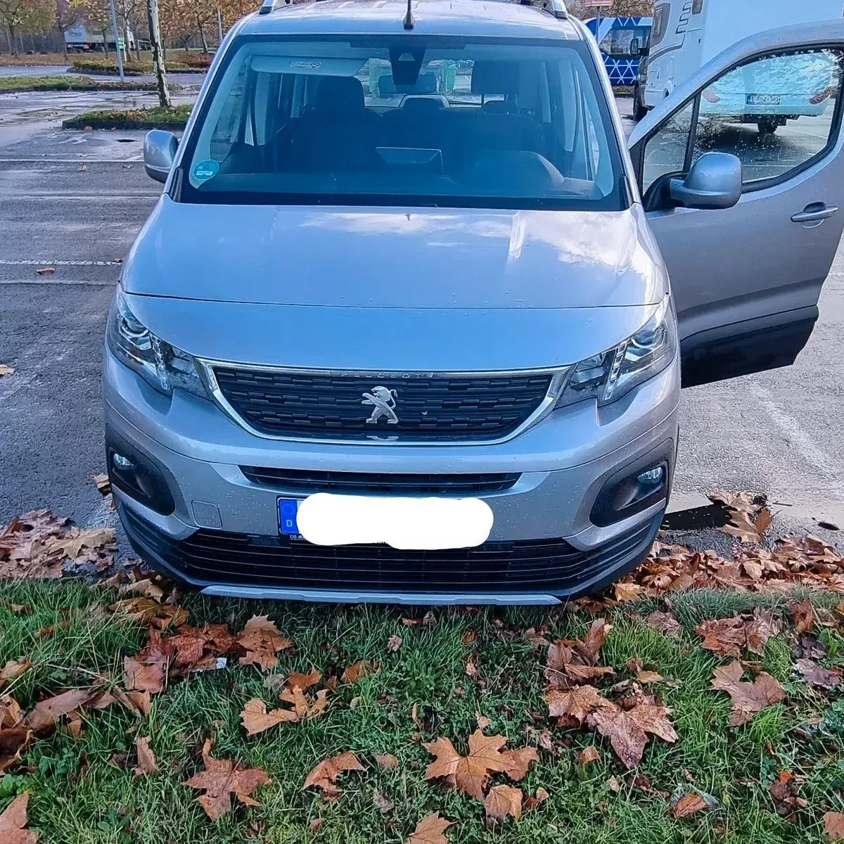 Gebraucht Peugeot Rifter Allure 110 PS (80 kW) 2021 Silber Van / Kleinbus