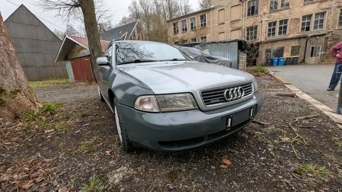 Gebraucht Audi A4 110 PS (80 kW) 1997 Kombi