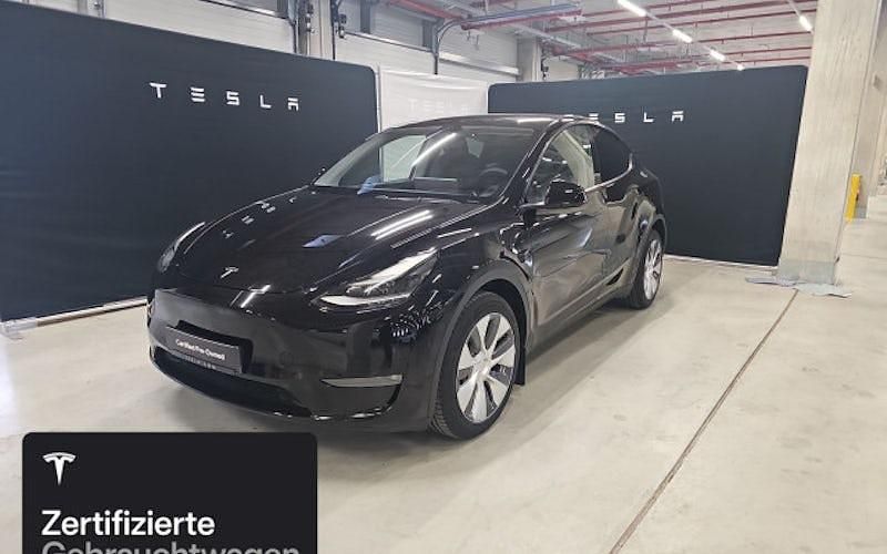Schwarz Gebraucht 2022 Tesla Model Y SUV | 34.300 € (Etwas zu teuer) - Bild 1/4