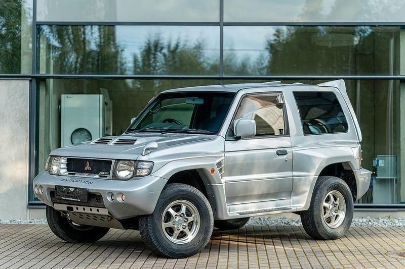 Silber Gebraucht 1997 Mitsubishi Pajero SUV | 17.900 € - Bild 1/4