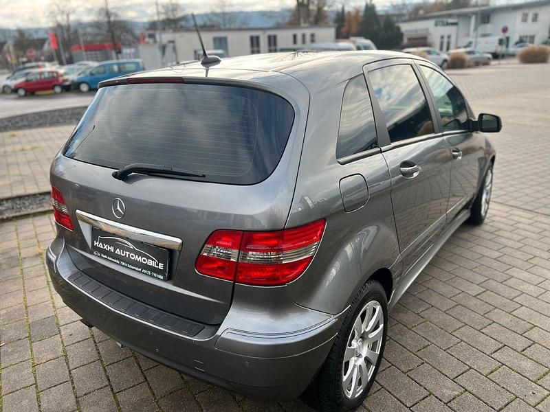 Gebraucht Mercedes 170 116 PS (85 kW) 2009 Grau Kleinwagen