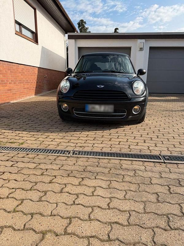 Second-hand Mini One D 90 CP (66 kW) 2010 Negru Hatchback
