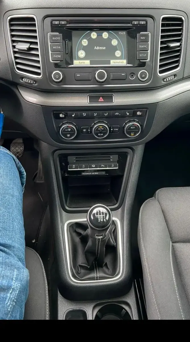 Brugt VW Sharan 140 HK (102 kW) 2013 Hvid MPV