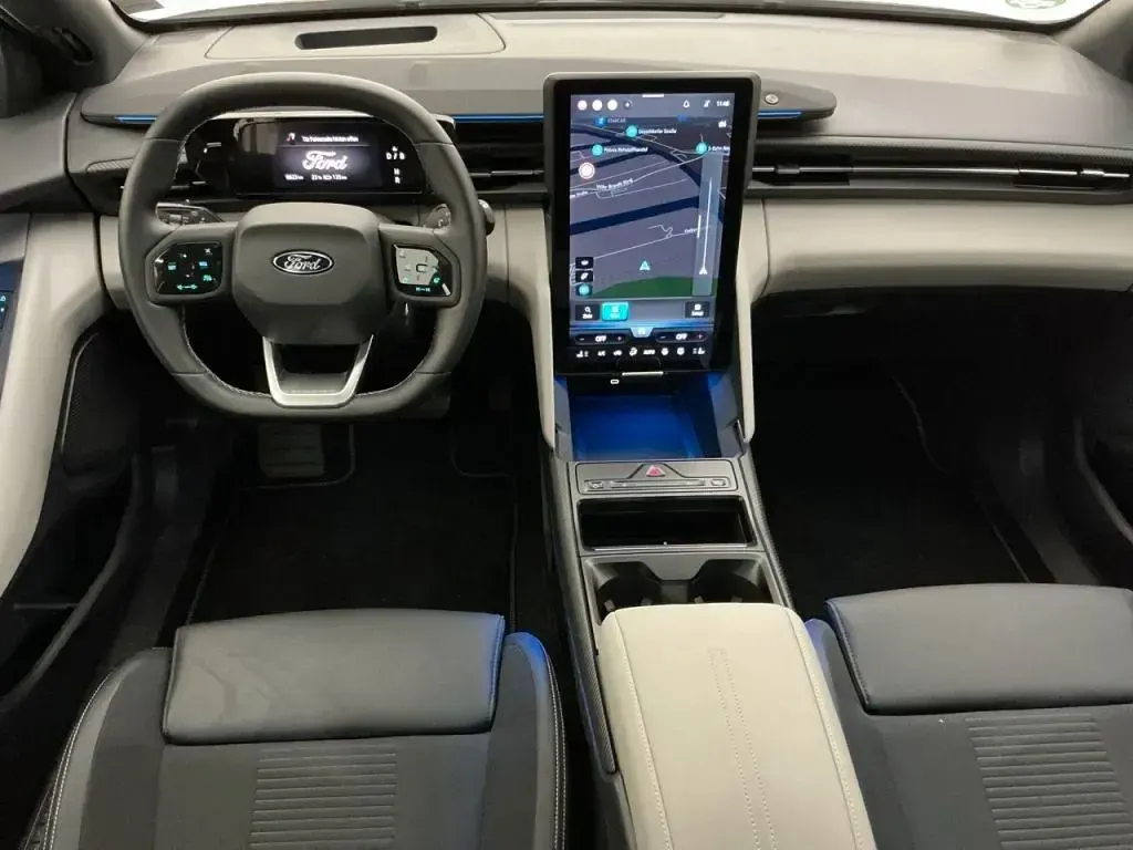 Gebraucht Ford Explorer Premium 210 kW (286 PS) 2025 Weiß SUV