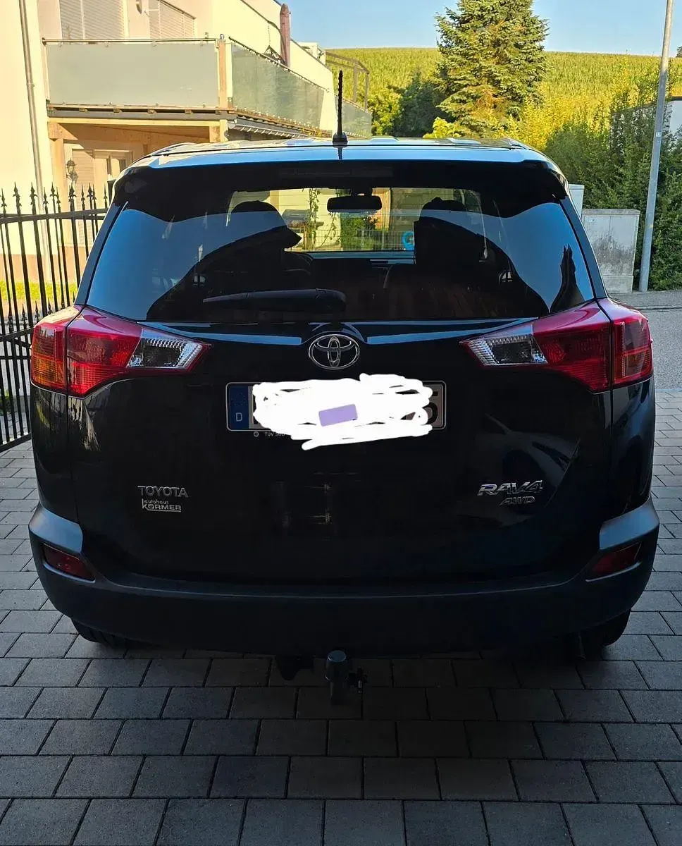 Gebraucht Toyota RAV4 Edition 150 PS (110 kW) 2014 Schwarz SUV