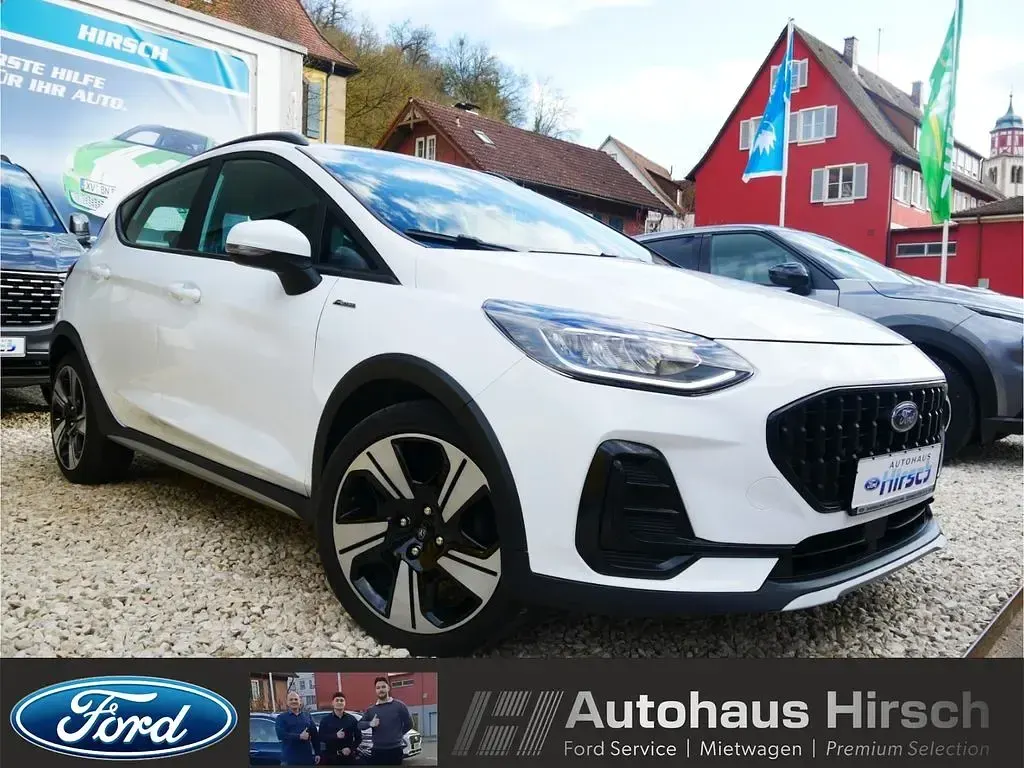 Gebraucht Ford Fiesta Active 125 PS (91 kW) 2022 Frostweiß Kleinwagen