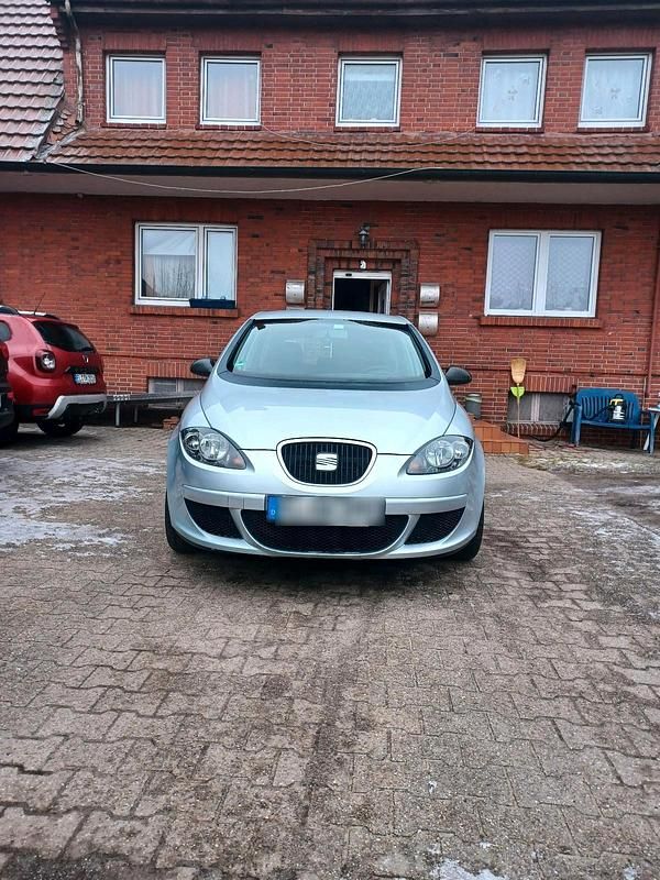 Gebraucht Seat Altea 105 PS (77 kW) 2007 Silber Limousine