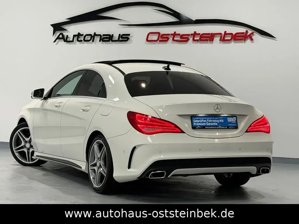 Gebraucht Mercedes CLA220 AMG line 170 PS (125 kW) 2014 Calcitweiss/zirrusweiss Limousine