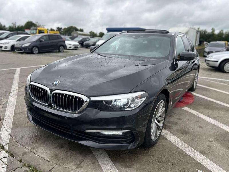 Grau Gebraucht 2017 BMW 530 Limousine | 14.500 € (Guter Preis) - Bild 1/4