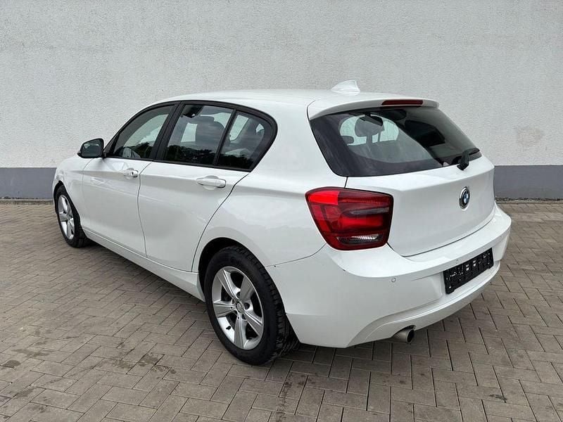 Gebraucht BMW 114 95 PS (69 kW) 2014 Weiß Kleinwagen