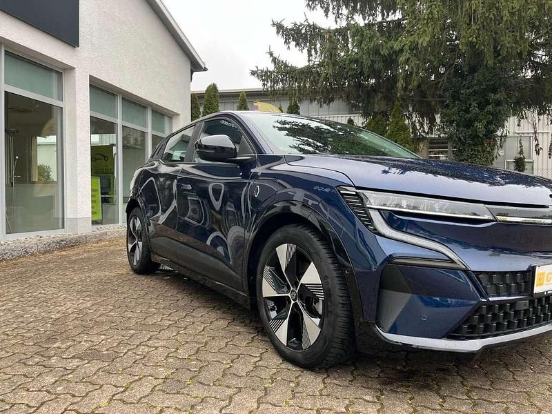 Gebraucht Renault Megane E-Tech 96 kW (131 PS) 2022 Blau Limousine