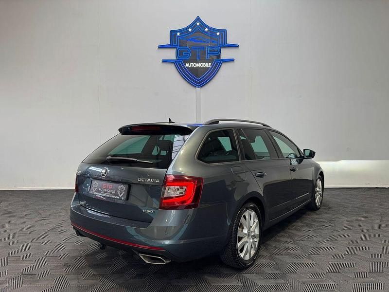 Gebraucht Skoda Octavia RS 184 PS (135 kW) 2017 Blau Kombi