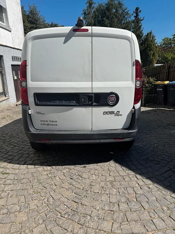 Gebraucht Fiat Doblò 105 PS (77 kW) 2014 Weiß Van / Kleinbus