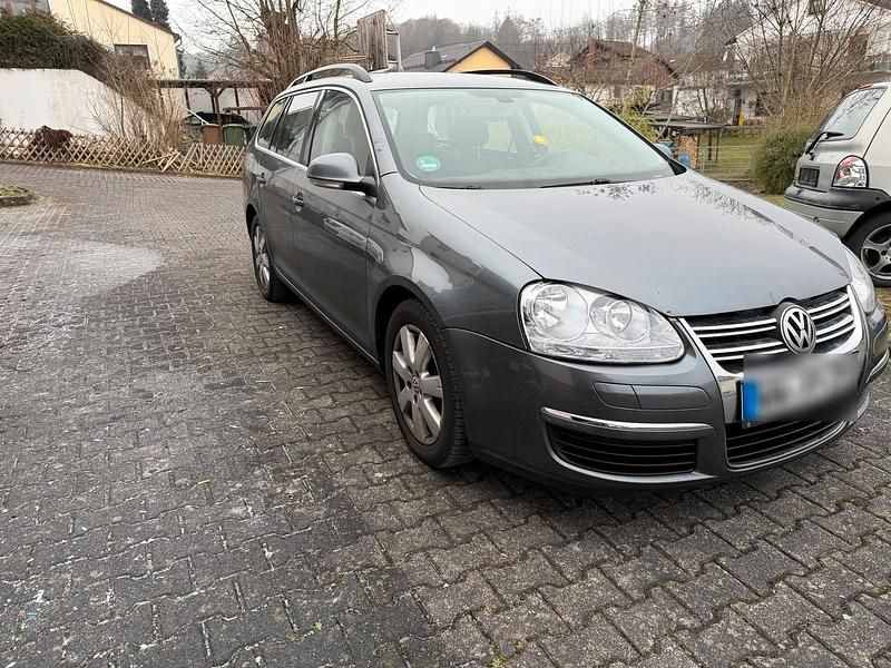 Gebraucht VW Golf V 140 PS (102 kW) 2007 Silber Kombi