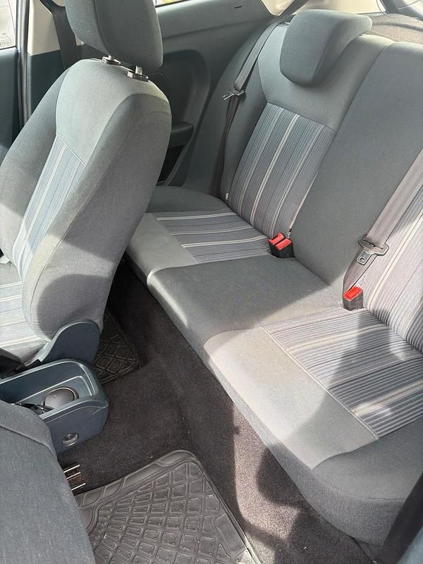 Gebraucht Ford Fiesta 68 PS (50 kW) 2008 Andere farben Kleinwagen