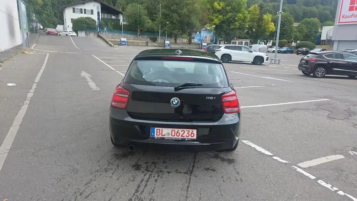 Gebraucht BMW 116 Advantage 136 PS (100 kW) 2013 Schwarz Kleinwagen