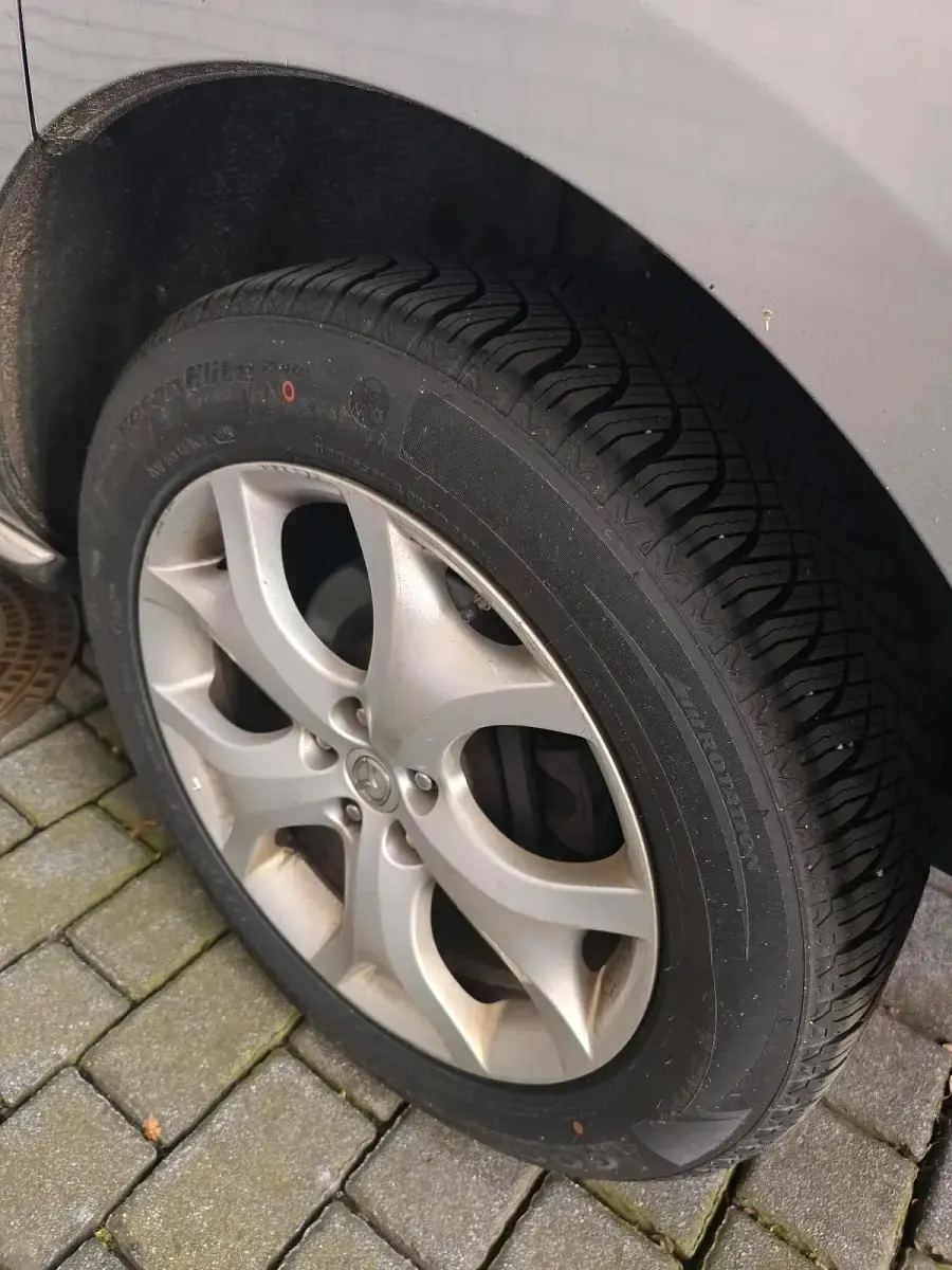 Gebraucht Mazda CX-7 173 PS (127 kW) 2011 Silber SUV