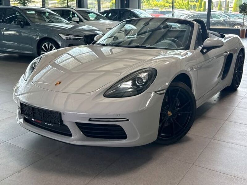 Grau Gebraucht 2021 Porsche Boxster Cabrio | 63.990 € (Fairer Preis) - Bild 1/4