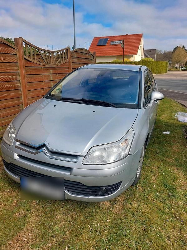 Gebraucht Citroën C4 109 PS (80 kW) 2006 Silber Limousine
