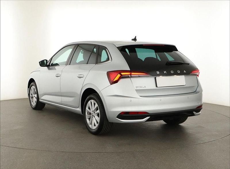 Gebraucht Skoda Scala Selection 116 PS (85 kW) 2024 Silber Kleinwagen