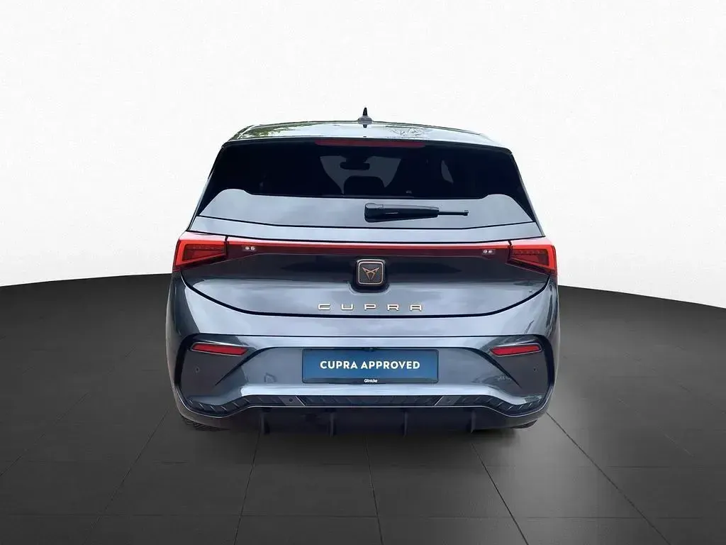 Używany Cupra Born 150 kW (204 KM) 2024 Szary Hatchback