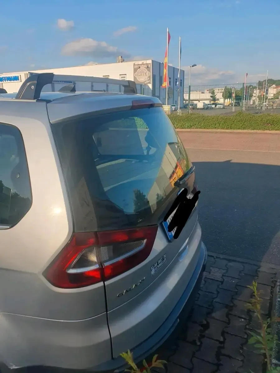 Second-hand Ford Galaxy 140 CP (102 kW) 2007 Gri Monovolum