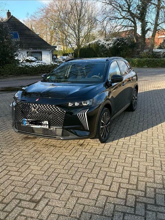 Gebraucht DS Automobiles DS7 Crossback Performance 131 PS (96 kW) 2024 Schwarz SUV